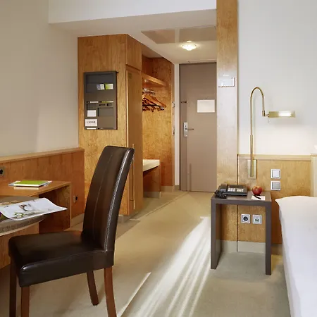 Lindner Airport, Part Of Jdv By Hyatt Ντίσελντορφ