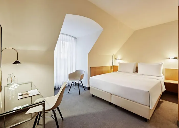 Hotel Lindner Airport, Part Of Jdv By Hyatt Düsseldorf