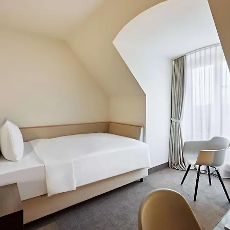 Lindner Airport Hotel