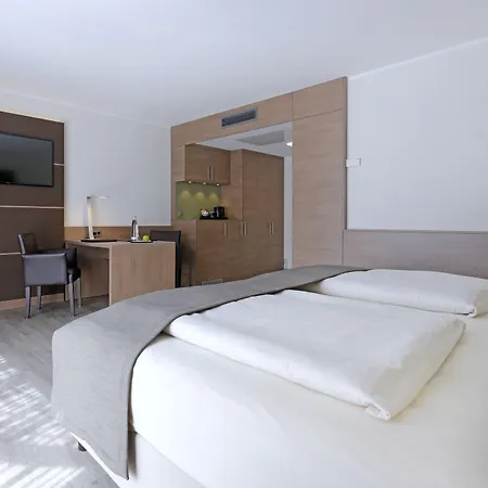 Lindner Airport, Part Of Jdv By Hyatt 4*