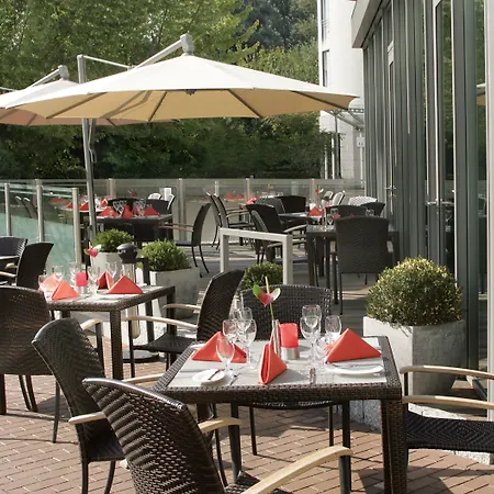 Lindner Airport, Part Of Jdv By Hyatt Отель Дюссельдорф