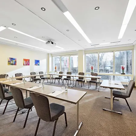 Lindner Airport, Part Of Jdv By Hyatt 4* Düsseldorf