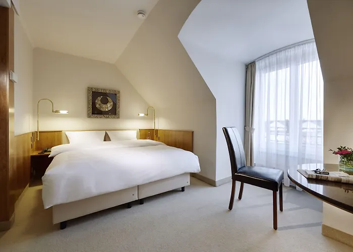 Lindner Airport, Part Of Jdv By Hyatt 酒店