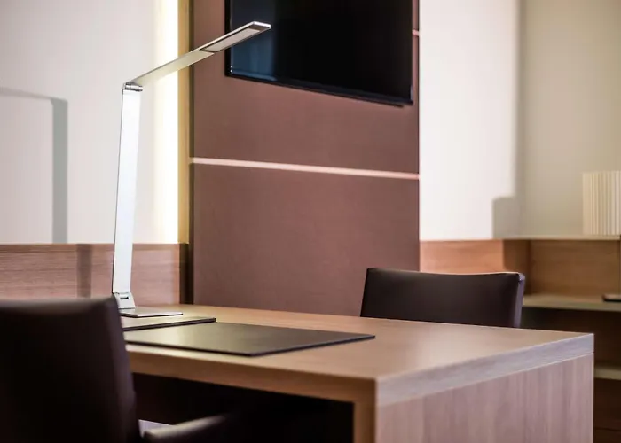 酒店 Lindner Airport, Part Of Jdv By Hyatt 4*