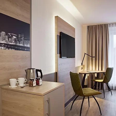 Lindner Airport, Part Of Jdv By Hyatt Hotel 4*